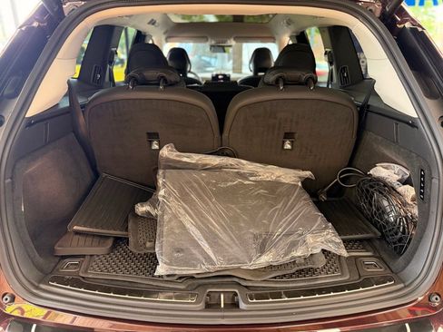 Used 2025 Volvo EX90 Ultra AWD/4WD image 19