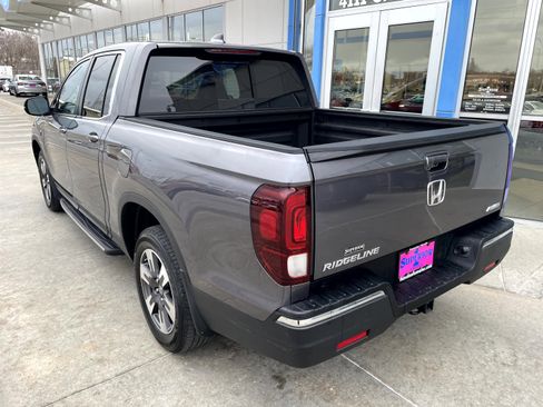 Used 2019 Honda Ridgeline RTL image 2