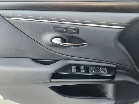 Certified 2025 Lexus ES 350 350 Premium Package image 30