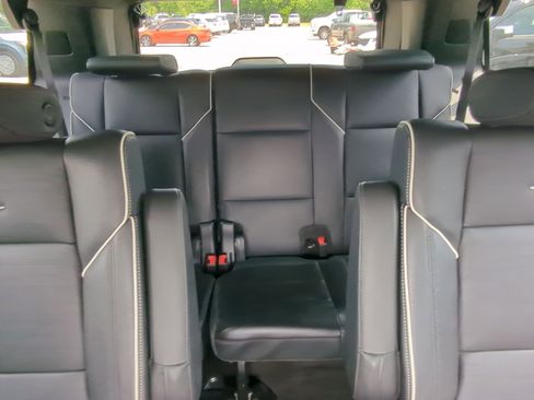 Used 2023 Cadillac Escalade Premium Luxury w/ LPO, Radiant Package AWD/4WD image 23