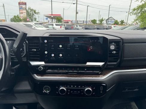 Used 2022 GMC Sierra 1500 Elevation AWD/4WD image 24