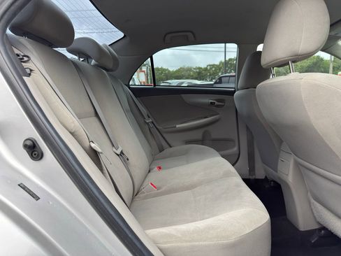 Used 2011 Toyota Corolla LE FWD image 21