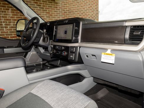 New 2026 Ford F250 XLT AWD/4WD image 26