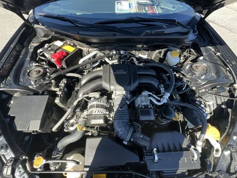 Used 2023 Toyota GR86 Premium image 27