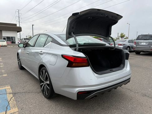 Used 2022 Nissan Altima 2.5 SR FWD image 43