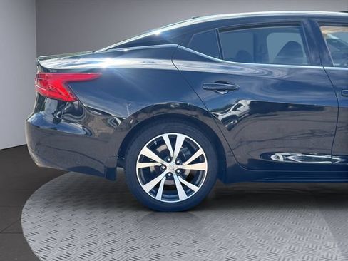 Used 2017 Nissan Maxima 3.5 SL FWD image 30