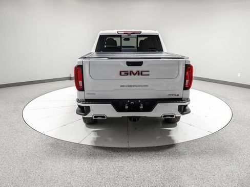 Used 2022 GMC Sierra 1500 AT4 w/ AT4 Premium Package AWD/4WD image 37