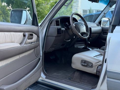 Used 1995 Toyota Land Cruiser AWD/4WD image 28