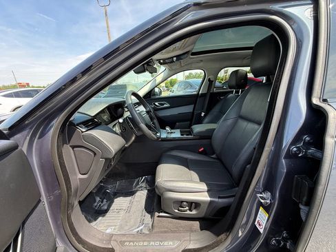 Used 2024 Land Rover Range Rover Velar S AWD/4WD image 9