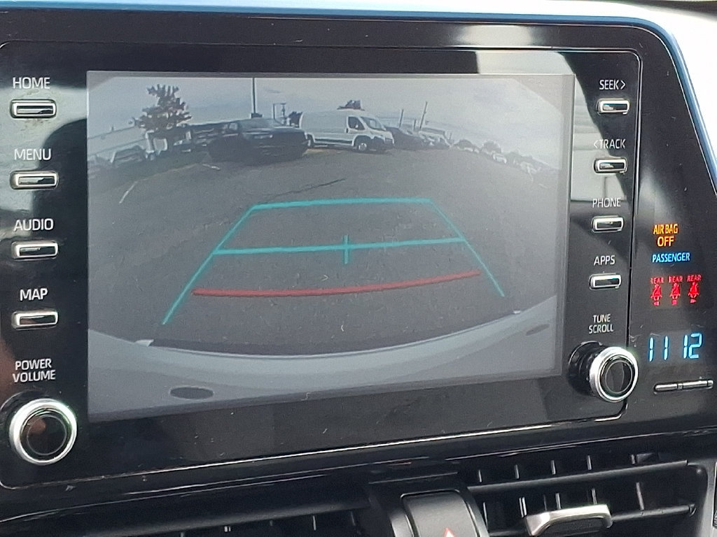 Used 2019 Toyota C-HR XLE FWD image 4