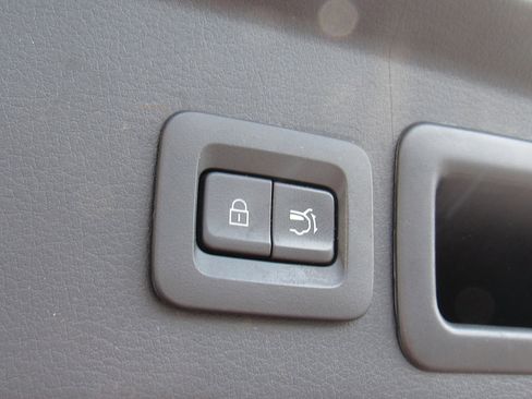 Used 2020 MAZDA CX-30 FWD w/ Premium Package image 6