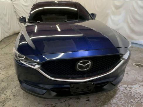 Used 2019 MAZDA CX-5 Touring image 3