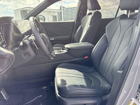 Certified 2025 Lexus TX 500h AWD w/ Technology Package image 11