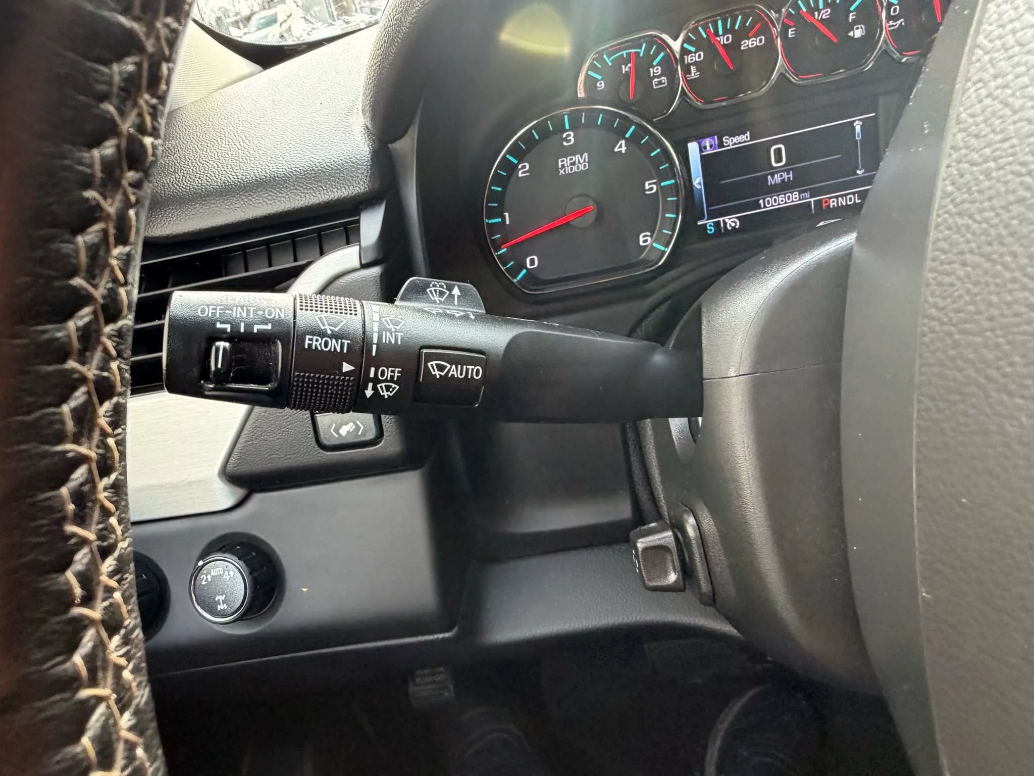 Used 2020 GMC Yukon SLT AWD/4WD image 15