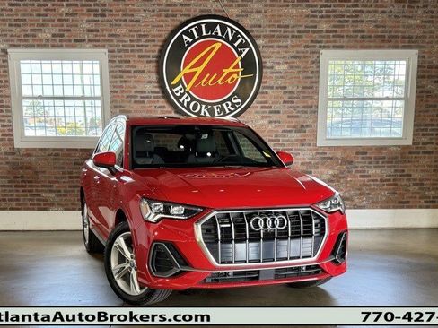Used 2020 Audi Q3 2.0T Prestige w/ Prestige Package image 1