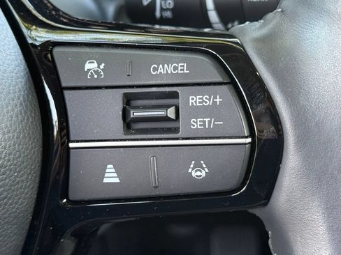Used 2025 Honda CR-V EX-L image 24