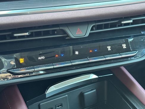 New 2026 Buick Envision Sport Touring image 21