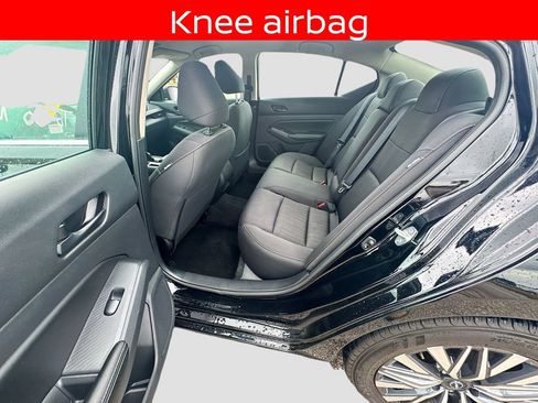 Used 2025 Nissan Altima 2.5 SV FWD image 22
