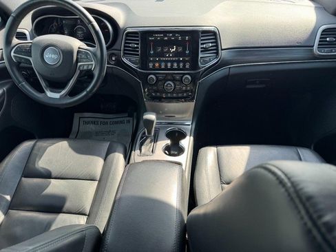 Used 2019 Jeep Grand Cherokee Limited image 11