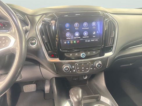 Used 2021 Chevrolet Traverse LT AWD/4WD image 25