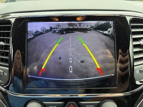 Used 2020 Jeep Grand Cherokee Limited image 20