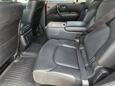 Used 2021 Nissan Armada SL w/ Captain's Chairs Package RWD image 17