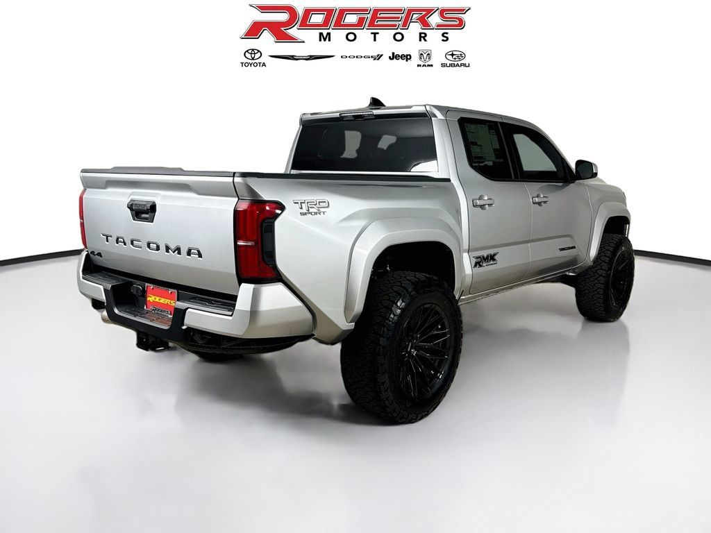 Used 2026 Toyota Tacoma TRD Sport AWD/4WD image 13