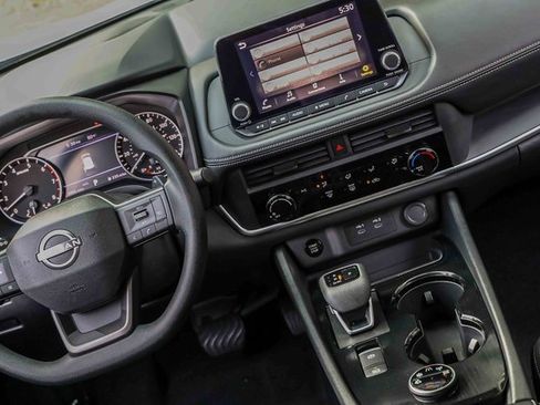 Certified 2025 Nissan Rogue S image 19