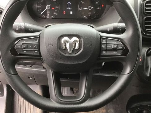 Used 2026 RAM ProMaster 2500 w/ Convenience Group FWD image 7