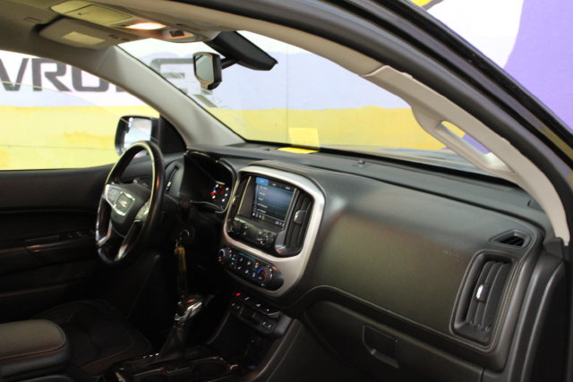 Used 2022 GMC Canyon Elevation w/ Elevation Premium Package AWD/4WD image 12