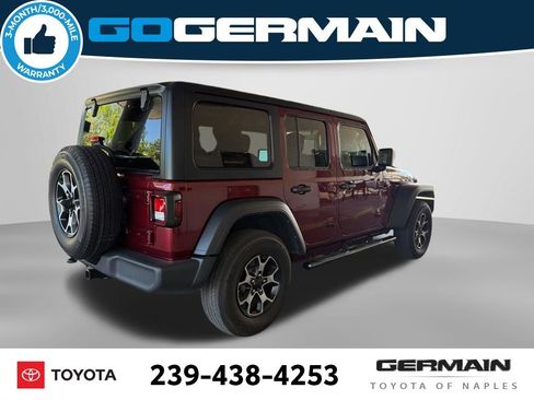 Used 2021 Jeep Wrangler Unlimited Sport AWD/4WD image 7
