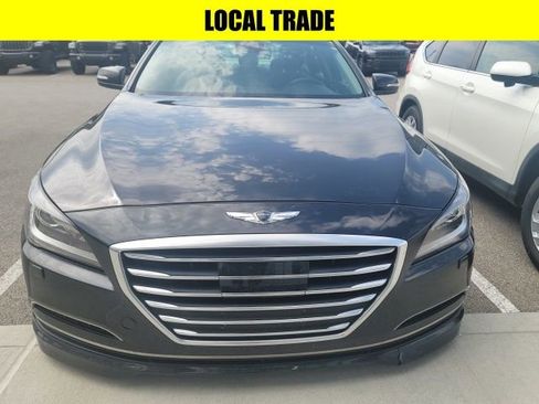 Used 2017 Genesis G80 3.8 image 3