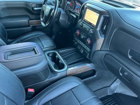 Used 2021 Chevrolet Silverado 3500 High Country w/ Z71 Off-Road Package image 15