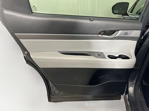 Used 2024 Hyundai Palisade SEL w/ Premium Package FWD image 27
