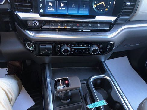 Used 2024 Chevrolet Silverado 1500 LTZ w/ Technology Package image 13