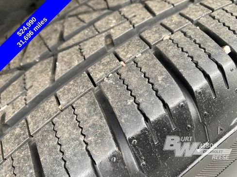 Certified 2025 Chevrolet Equinox LT w/ Safety and Technology Package image 17