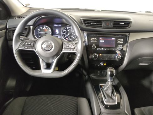 Used 2018 Nissan Rogue Sport S w/ S Appearance Package AWD/4WD image 22