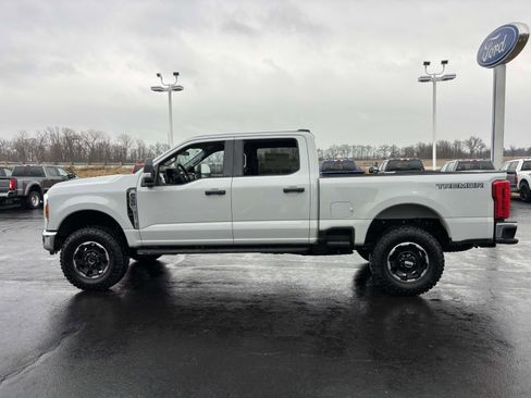New 2026 Ford F350 XLT w/ Tremor Off-Road Package AWD/4WD image 4