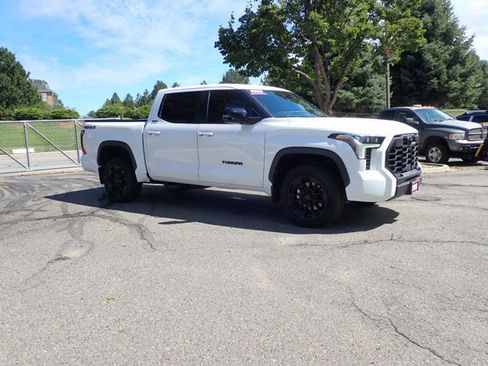 Used 2024 Toyota Tundra Limited w/ TRD Off-Road Package AWD/4WD image 6