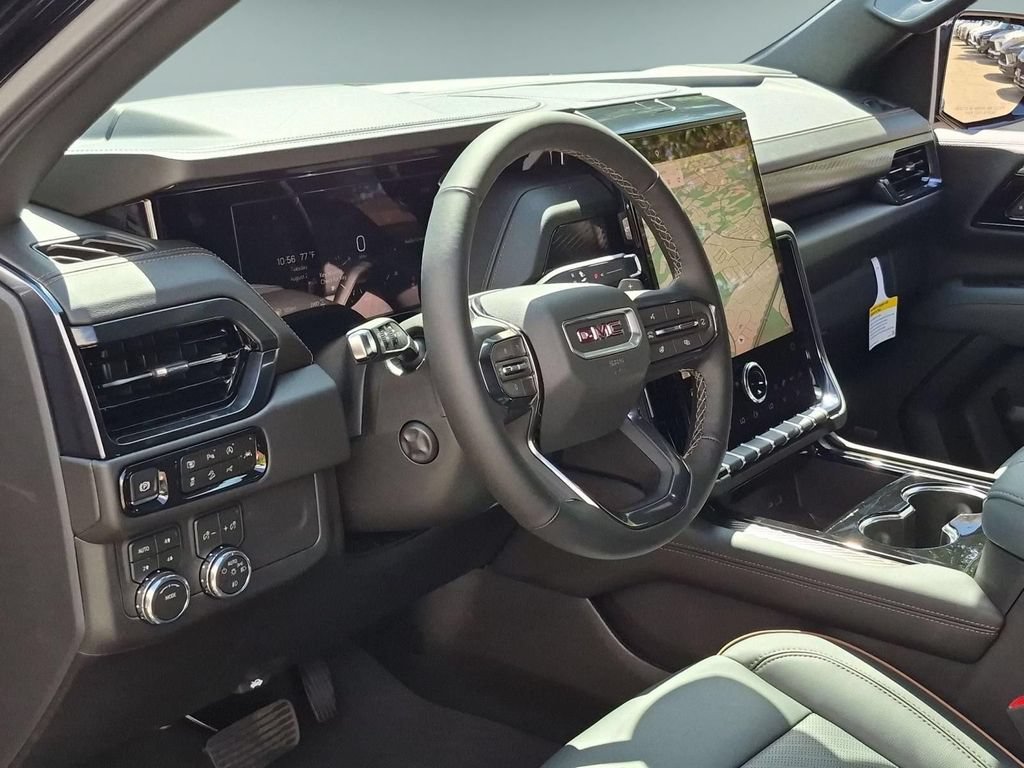 New 2026 GMC Yukon XL AT4 AWD/4WD image 9