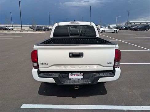 Used 2023 Toyota Tacoma SR image 5