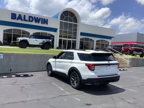 New 2026 Ford Explorer ST w/ Sun And Sound Package AWD/4WD image 5