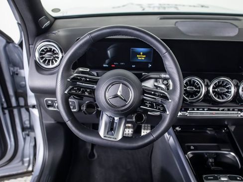 Used 2026 Mercedes-Benz GLB 35 AMG 4MATIC image 29