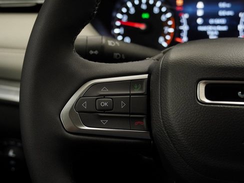 New 2026 Jeep Compass Limited image 25