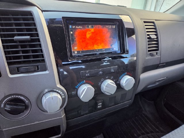 Used 2012 Toyota Tundra 4x4 Double Cab w/ Tow Pkg image 13