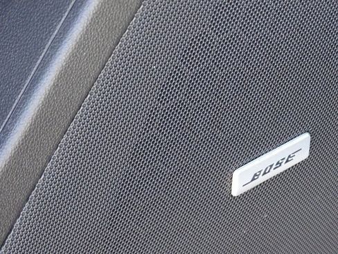 Used 2025 Cadillac XT5 Premium Luxury image 15