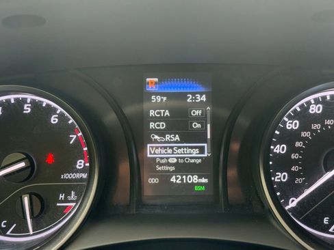 Used 2024 Toyota Camry SE w/ Cold Weather Package image 26