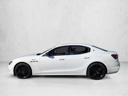 Used 2023 Maserati Ghibli Modena Q4 image 9