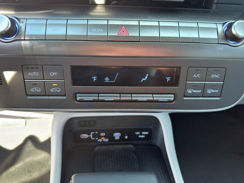 New 2026 Hyundai Kona SEL Sport AWD/4WD image 22