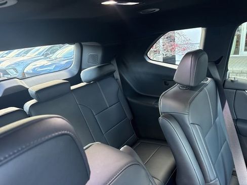 New 2026 GMC Acadia Elevation w/ Elevation Premium Package image 33